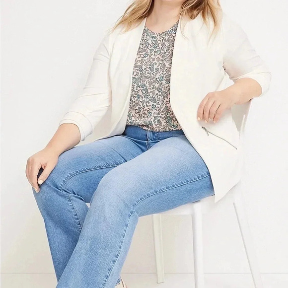 Plus Size Delton Paisley Zipper Back Blouse, XXL - Picture 3 of 4